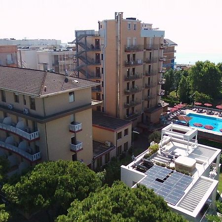 Hotel Sofia Lido di Jesolo Eksteriør billede