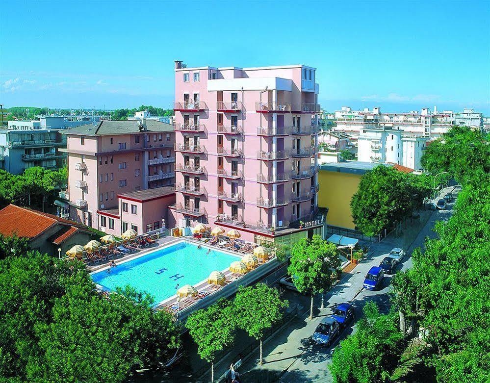 Hotel Sofia Lido di Jesolo Eksteriør billede